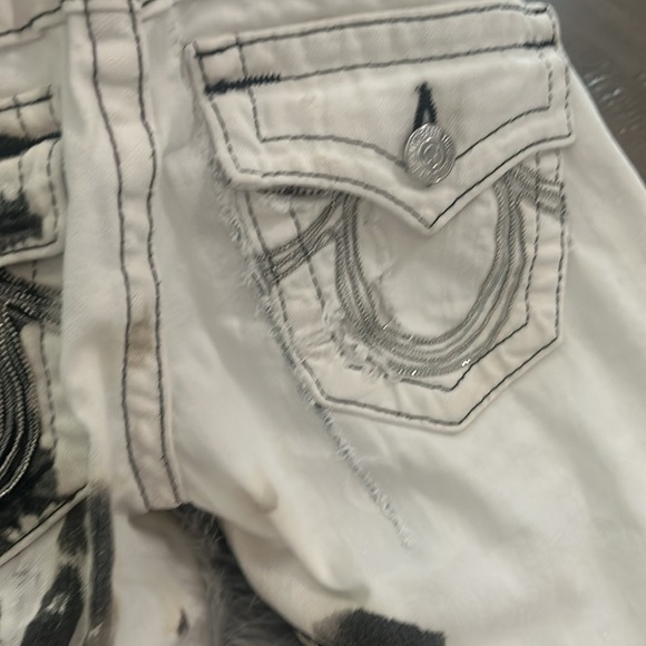 True religion distressed jeans - Picture 8 of 17